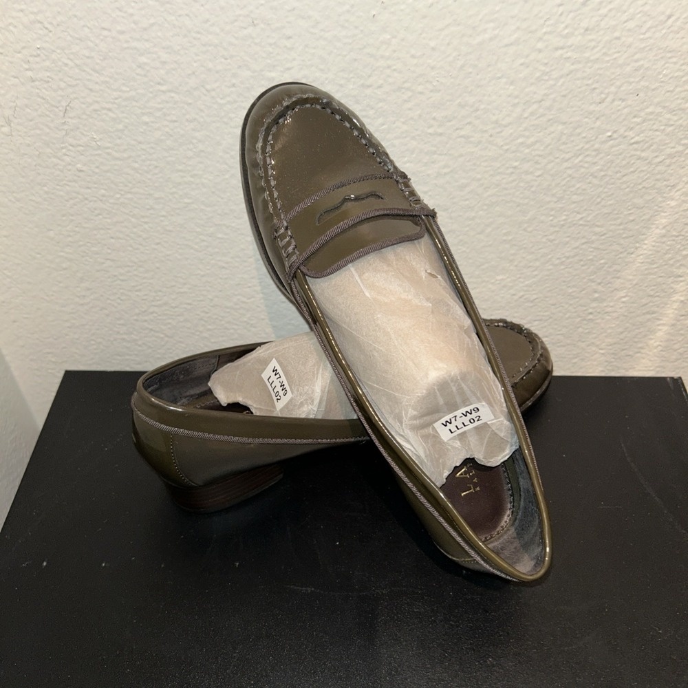 Lauren Ralph Lauren LRL Green  Patent Leather Penny Loafer Pumps Heels ‎ 7.5 B